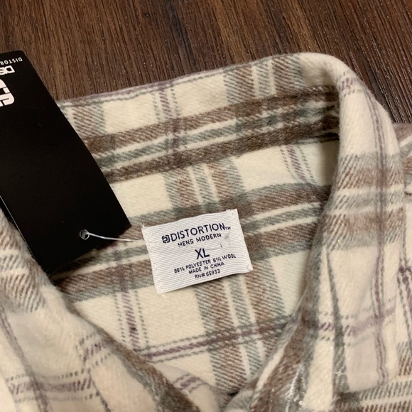NWT Distortion Cream & Brown Plaid Flannel Jacket Shirt - Picture 5 of 7